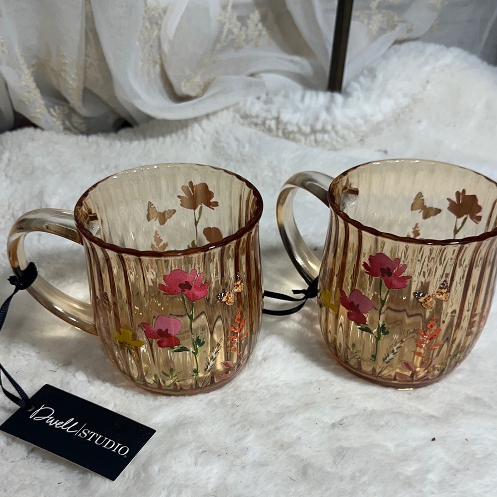 Dwell studio set of 2 floral amber-colored ribbed mugs